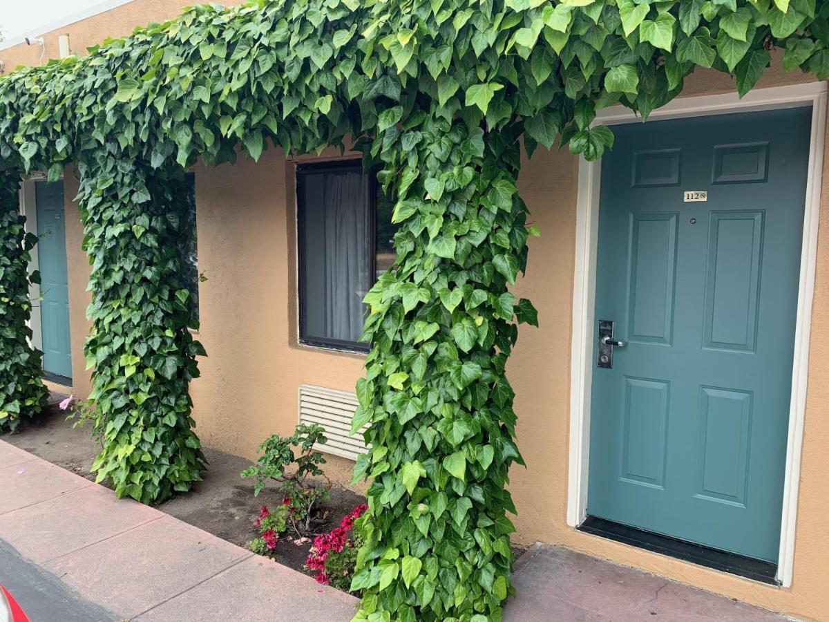 Monterey Oceanside Inn Zewnętrze zdjęcie