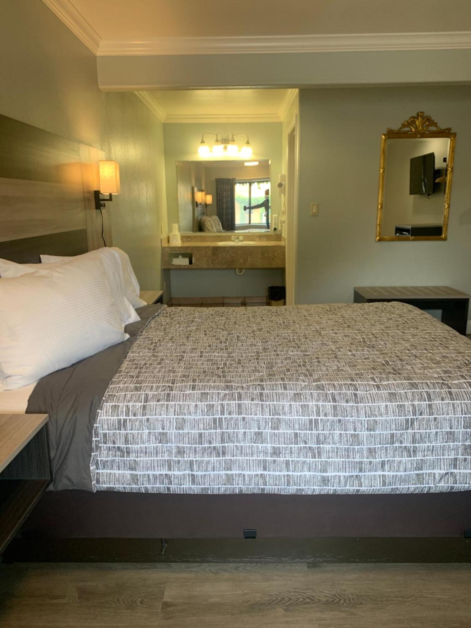 Monterey Oceanside Inn Zewnętrze zdjęcie